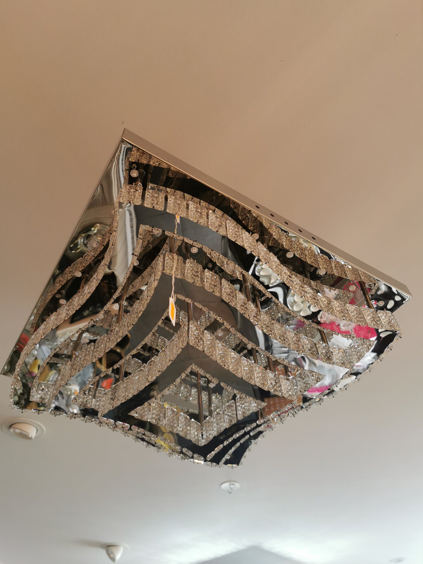 Lustre plafonnier LED Bluetooth avec télécommande – 60x60 cm – Neuf