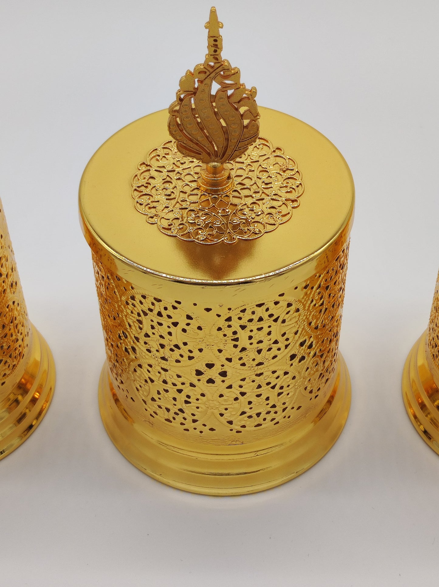 Lot de trois magnifique pots bonbonnière style oriental - D & C